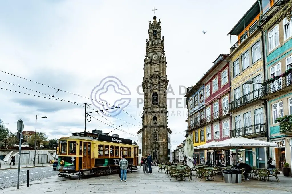 Imóvel no centro do Porto com viabilidade para hostel ou alojamento local
