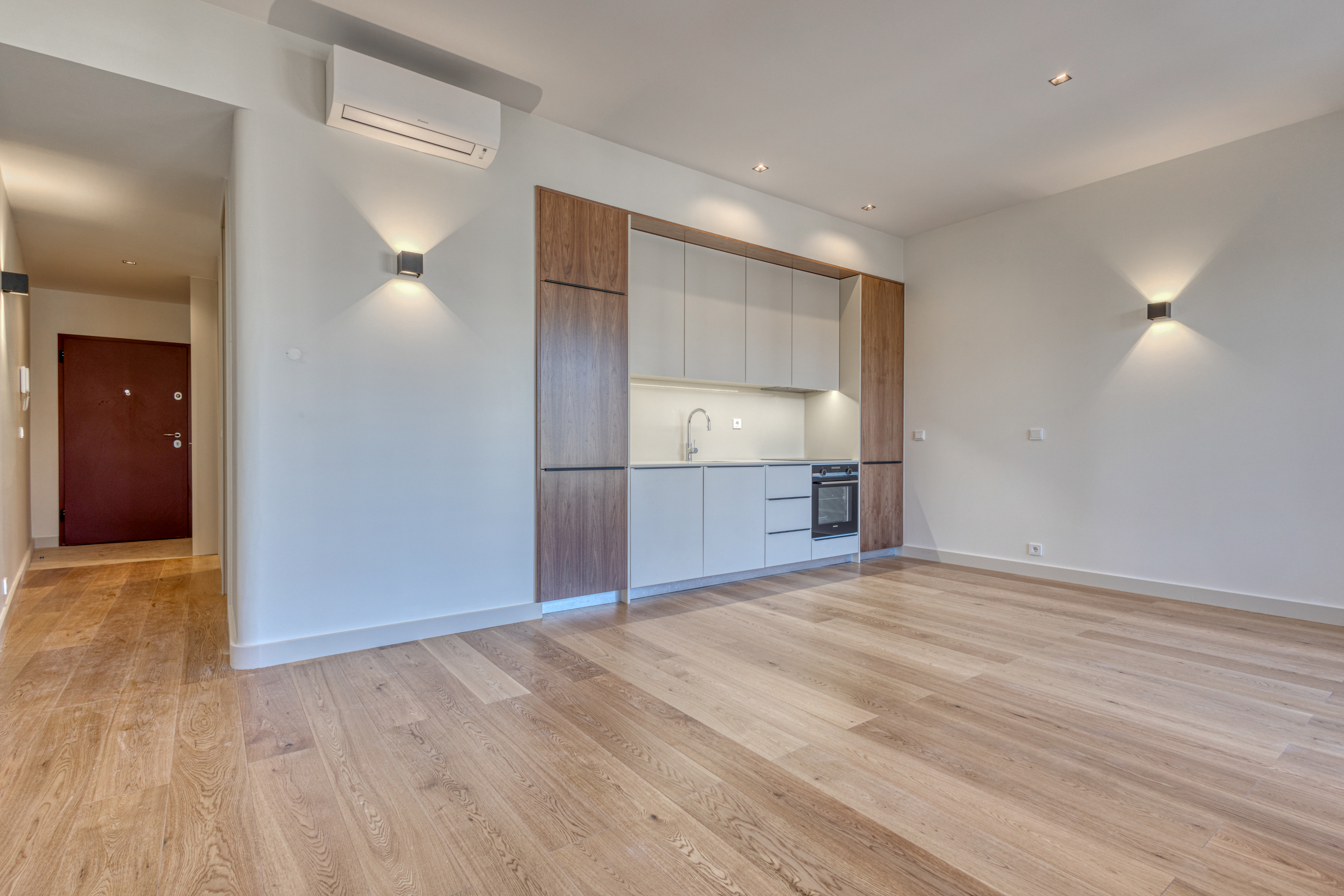 Descubra este fantástico T1, novo padrão de habitação no coração do Porto.
