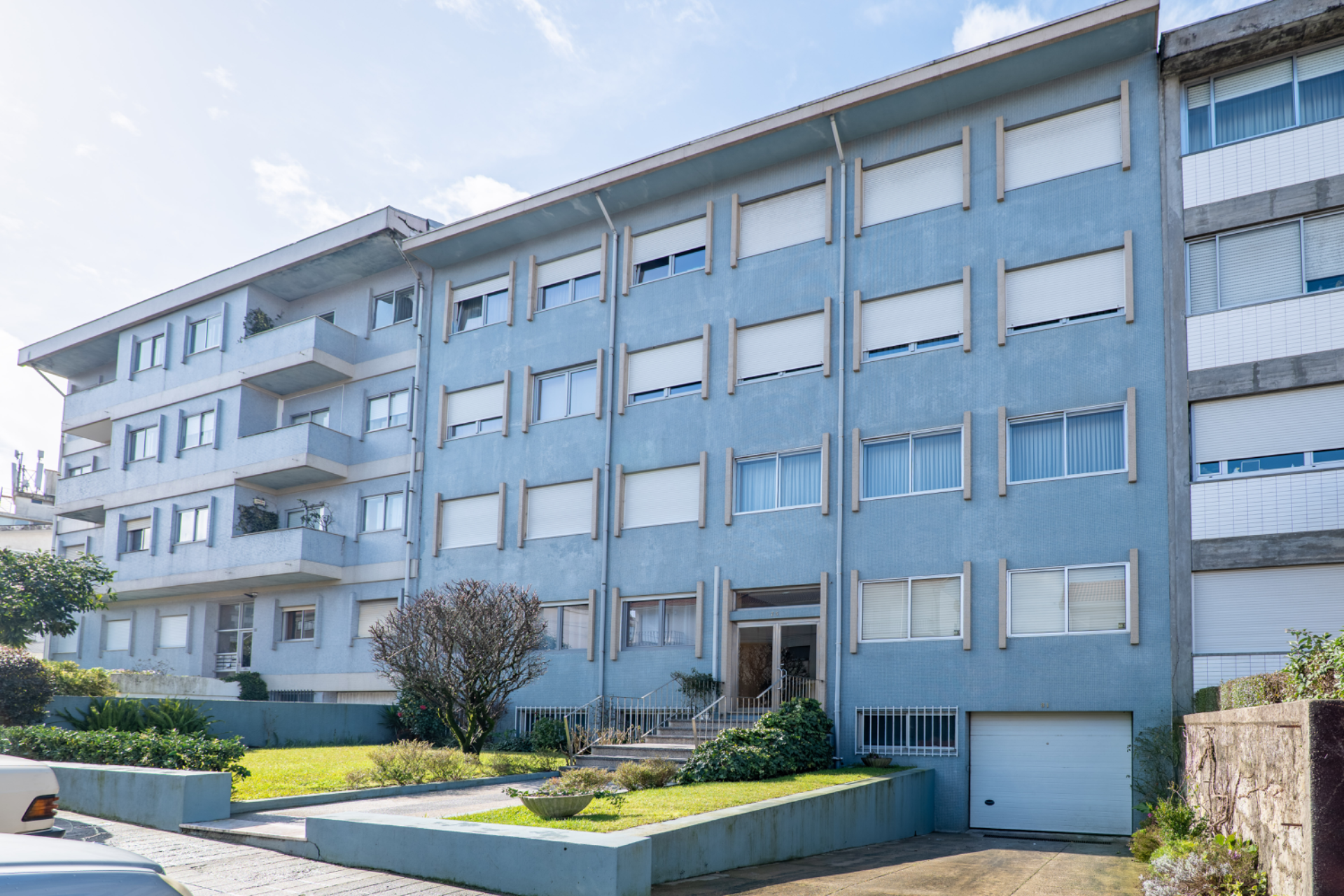 Apartamento T4 junto ao Metro de Salgueiros | Paranhos | Porto